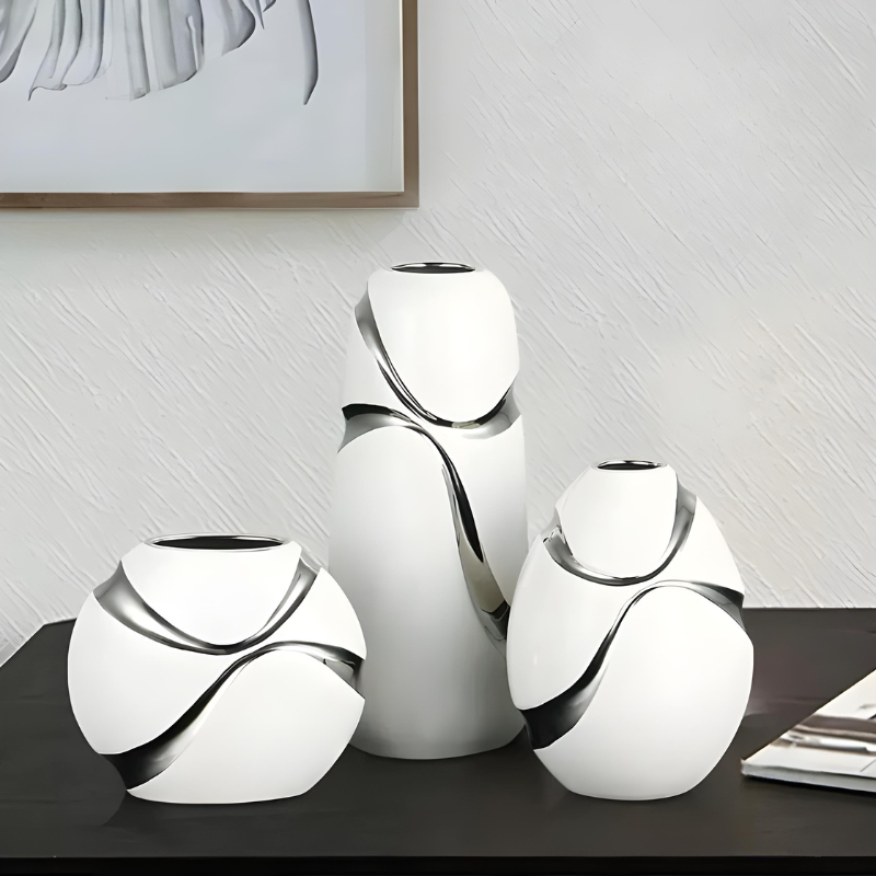 Vase Blanc Décoratif Moderne en Céramique | Finition Plaqué Or Élégante
