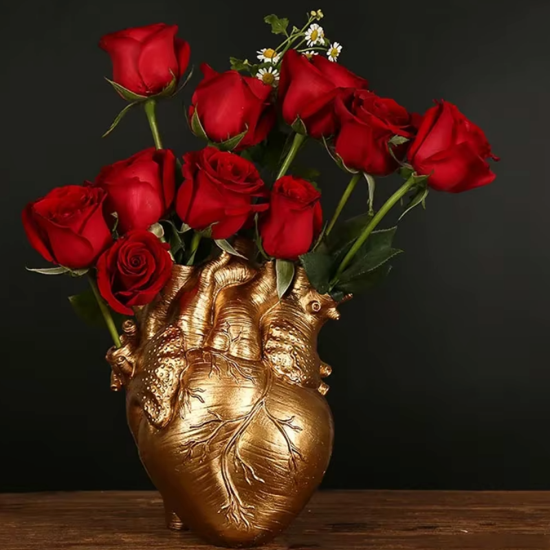 Petit Vase en Forme de Coeur | Moderne et Décoratif