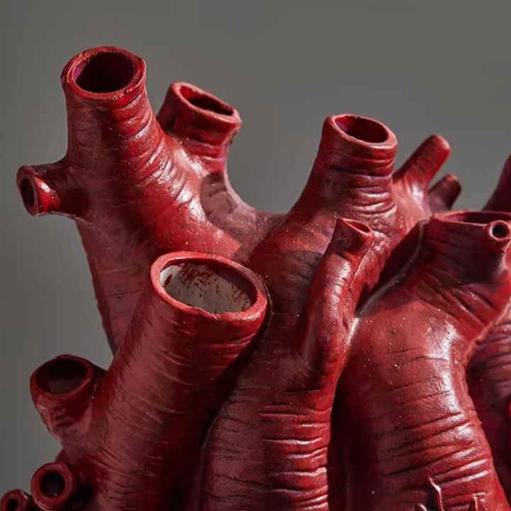 Petit Vase en Forme de Coeur | Moderne et Décoratif