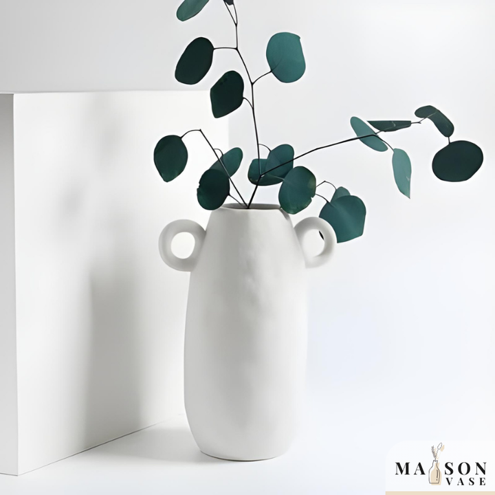 Vase en Céramique Bohème Blanc | Texture Rugueuse et Poignée Design