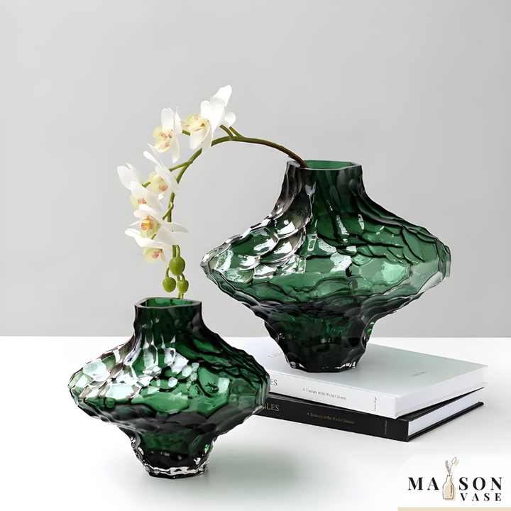Vase à Fleurs en Verre Transparent | Design Géométrique Vert Émeraude et Effet Pierre Sculptée