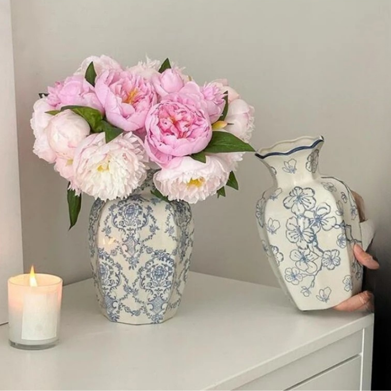 Vase en Céramique Blanc au Style Chinois | Décoratif et Vintage