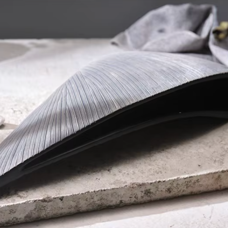 Grand Vase Britannique | Design Décoratif Moderne