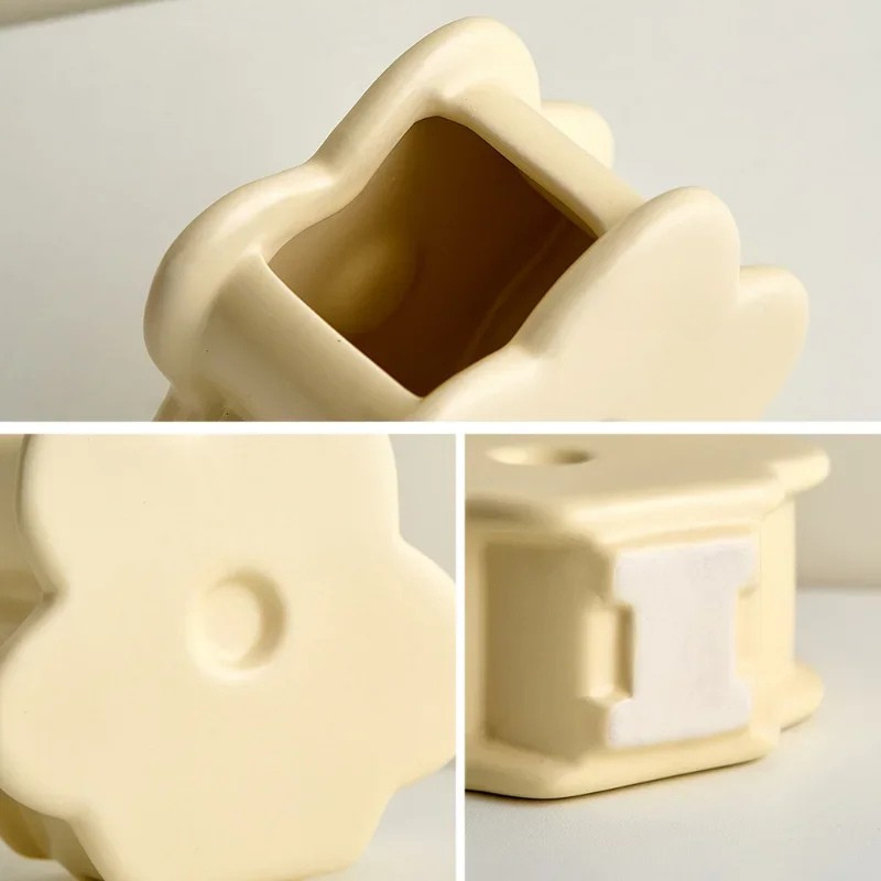 Mini Vase à Fleurs en Céramique | Moderne et Minimaliste