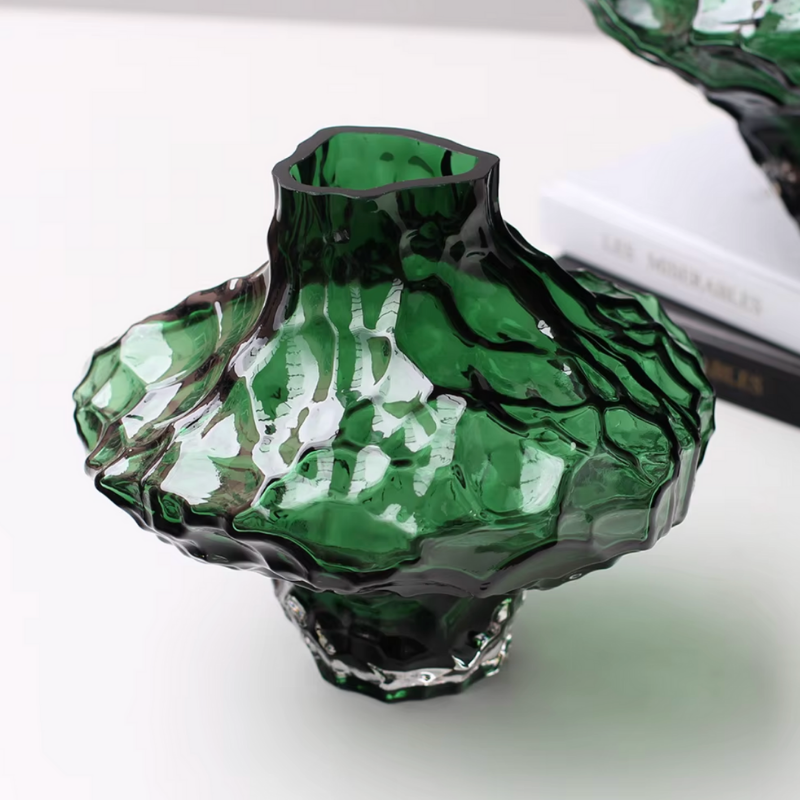 Vase à Fleurs en Verre Transparent | Design Géométrique Vert Émeraude et Effet Pierre Sculptée