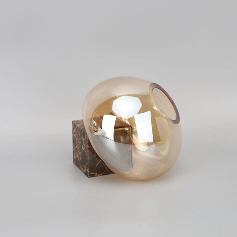 Petit Vase en Verre Ambre Moderne | Base en Marbre Élégante