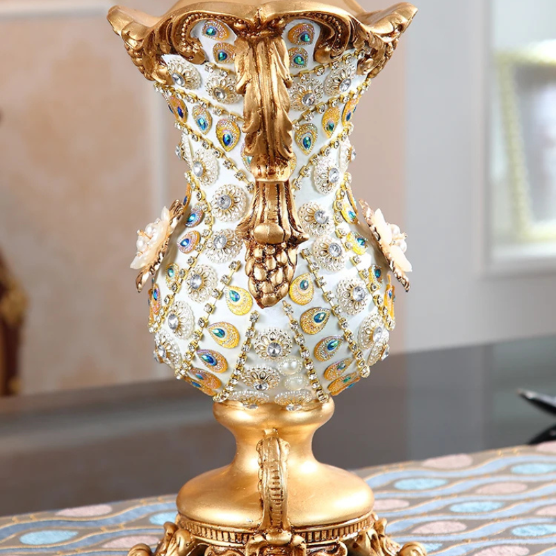 Petit Vase Antique Décoratif Doré | Résine Sculptée