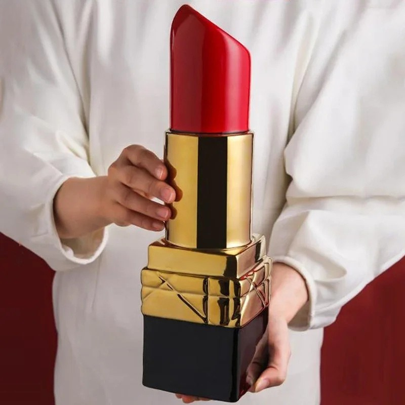 Grand Vase Rouge à Lèvres en Céramique | Décoratif et Moderne