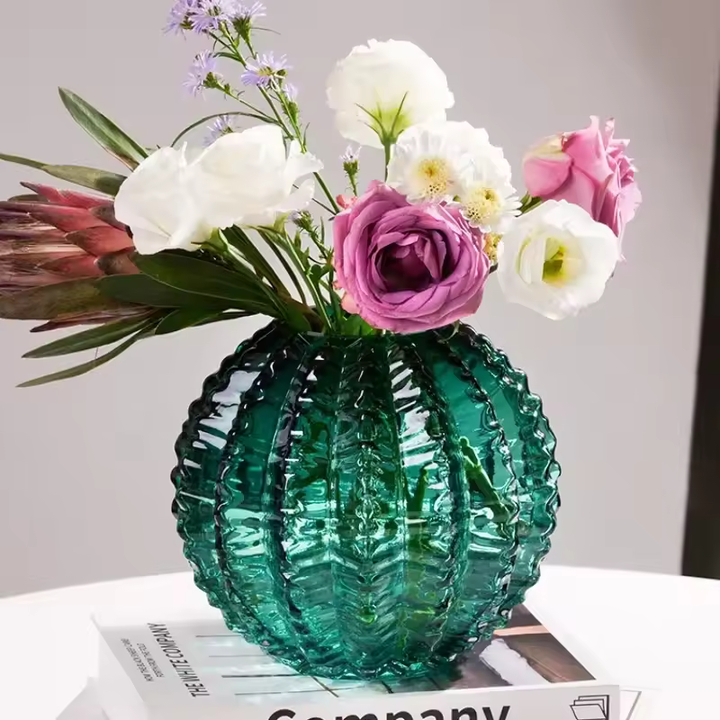 Vase en Verre Haut de Gamme | Éclat Luxueux et Design Moderne