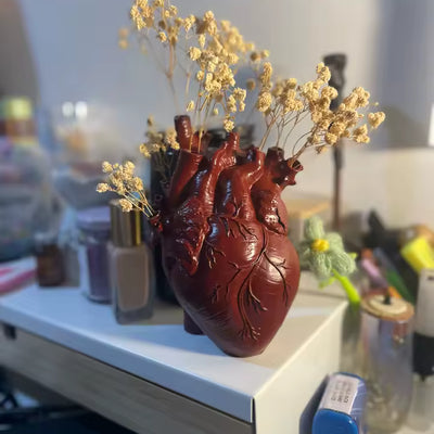 Petit Vase en Forme de Coeur | Moderne et Décoratif