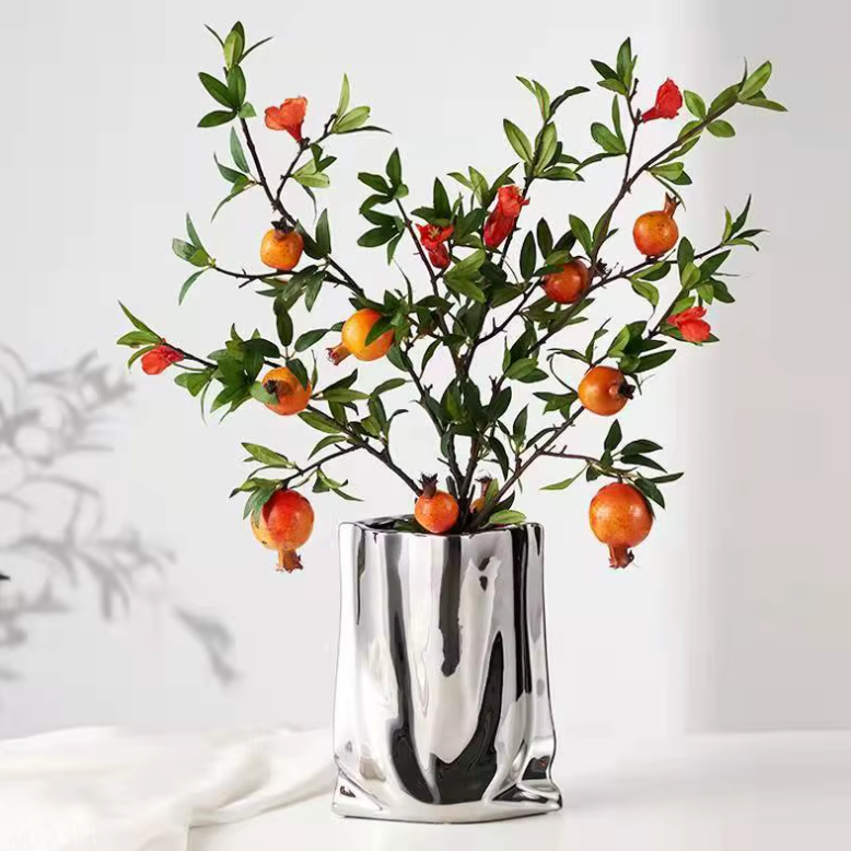 Vase à Fleurs en Céramique Design et Moderne | Effet Métal Ondulé