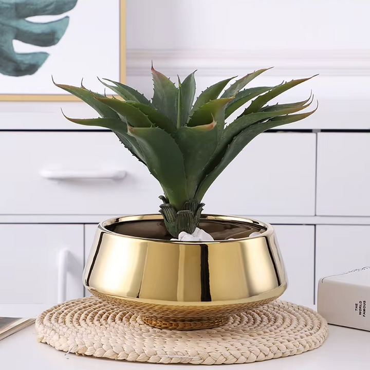 Petit Vase Doré | Design Européen et Décoratif