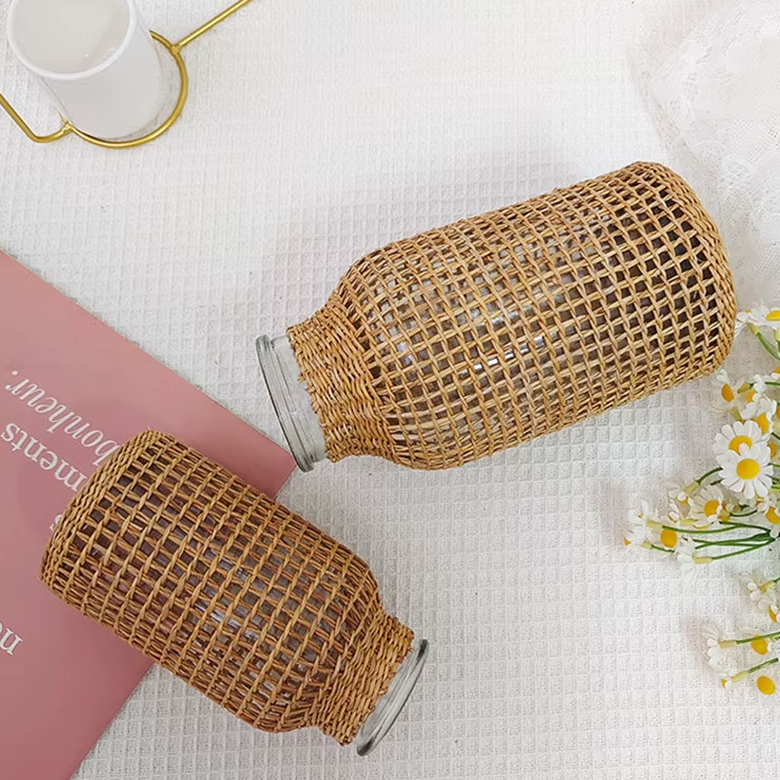 Petit Vase en Verre et Osier | Élégance Tressée Naturelle et Bohème