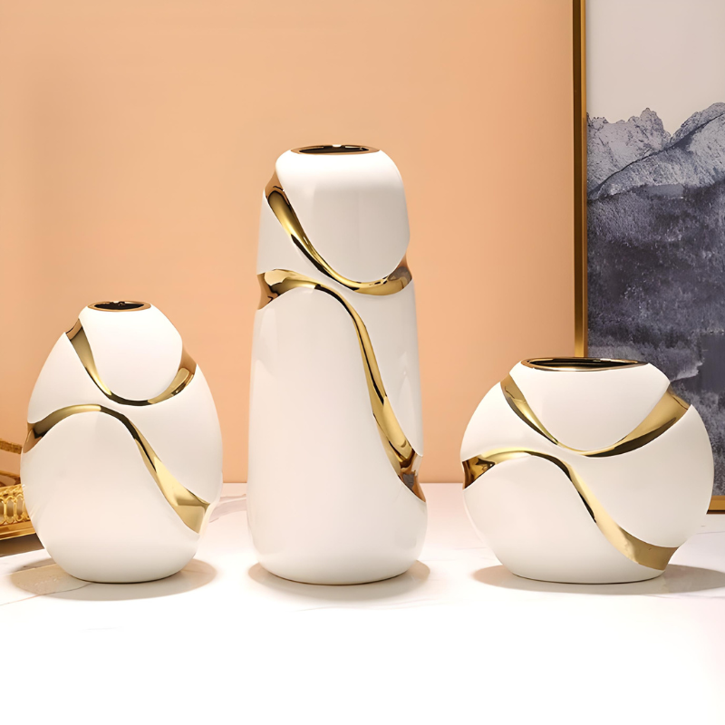 Vase Blanc Décoratif Moderne en Céramique | Finition Plaqué Or Élégante