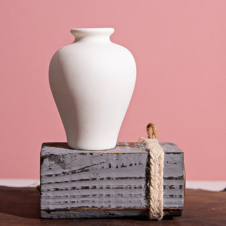 Vase Blanc Moderne | Design Épuré en Céramique