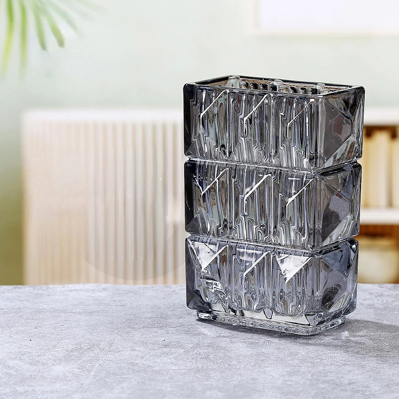 Vase en Verre Élégant | Design Artistique Décoratif et Moderne