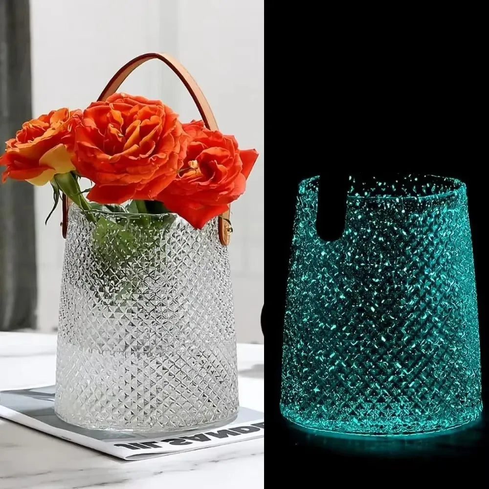 Vase en Verre Bleu Lumineux | Design Scandinave et Décoratif