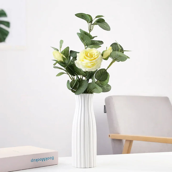 Petit Vase à Fleurs Blanc Scandinave Minimaliste | Moderne et Décoratif