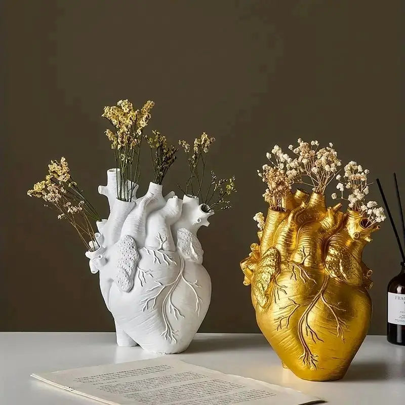 Petit Vase en Forme de Coeur | Moderne et Décoratif