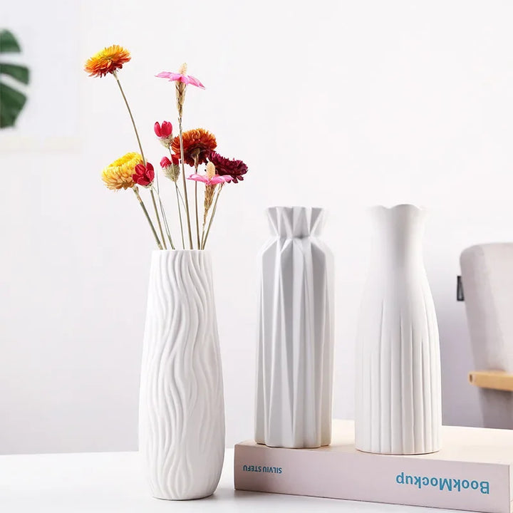 Petit Vase à Fleurs Blanc Scandinave Minimaliste | Moderne et Décoratif