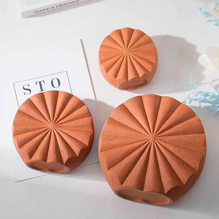 Vase en Céramique Scandinave Décoratif Moderne | Design Conque Terre Cuite