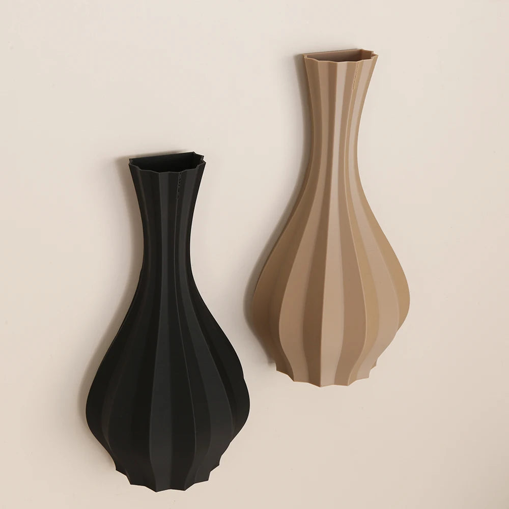 Vase à Fleurs Mural Minimaliste | Motif Géométrique Strié