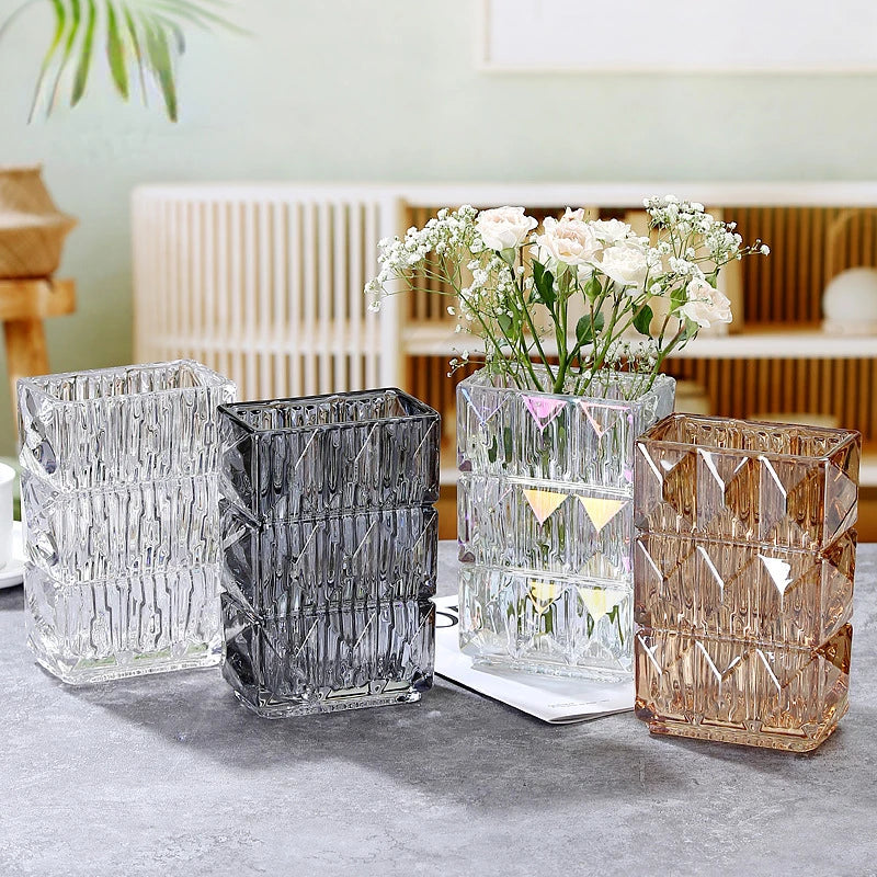 Vase en Verre Élégant | Design Artistique Décoratif et Moderne