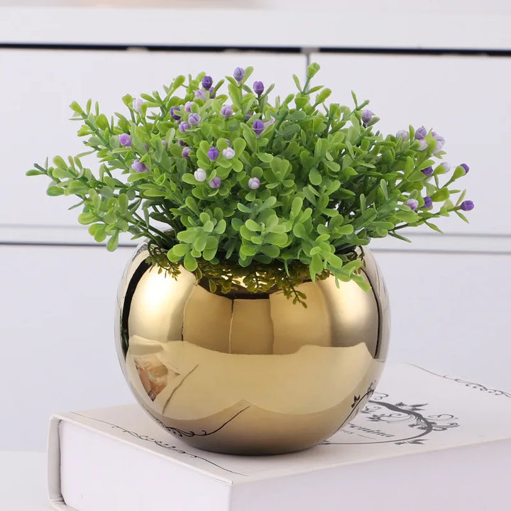 Petit Vase Doré | Design Européen et Décoratif