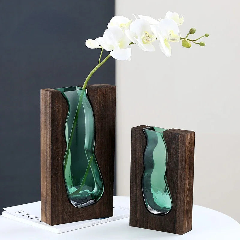 Vase en Verre Sculpté et Bois Massif | L’Élégance du Style Chinois