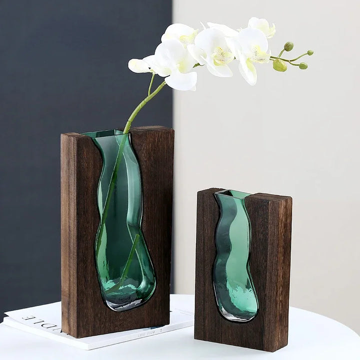 Vase en Verre Sculpté et Bois Massif | L’Élégance du Style Chinois
