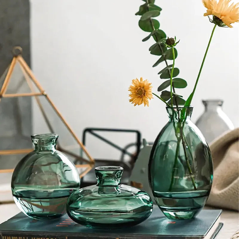 Ensemble de Trois Petits Vases en Verre | Design Moderne et Raffiné - Maison Vase