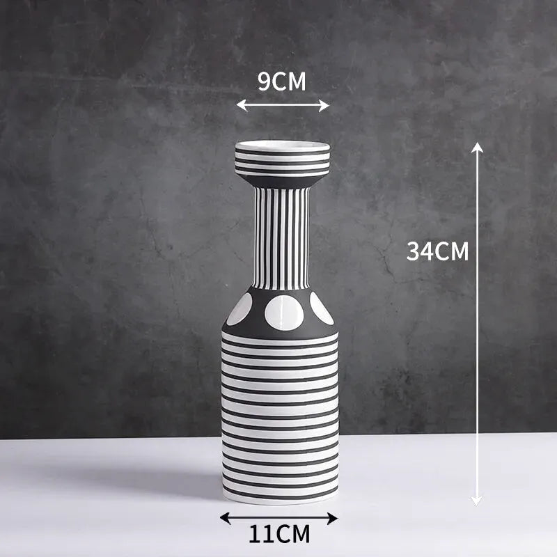 Grand Vase Décoratif Noir et Blanc à Rayures | Design Scandinave Minimaliste - Maison Vase