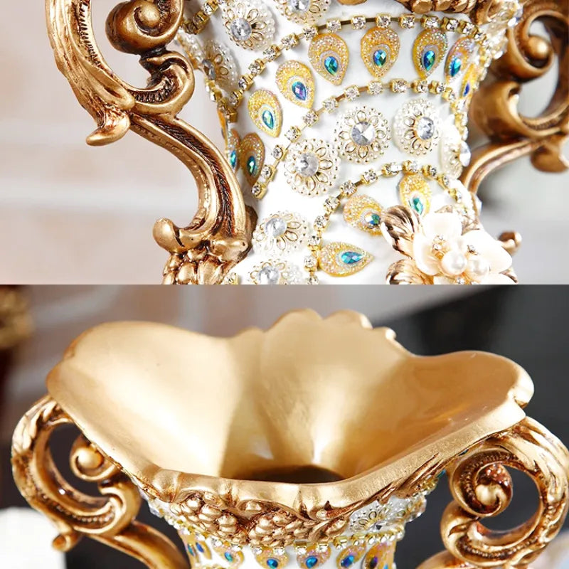 Petit Vase Antique Décoratif Doré | Résine Sculptée - Maison Vase