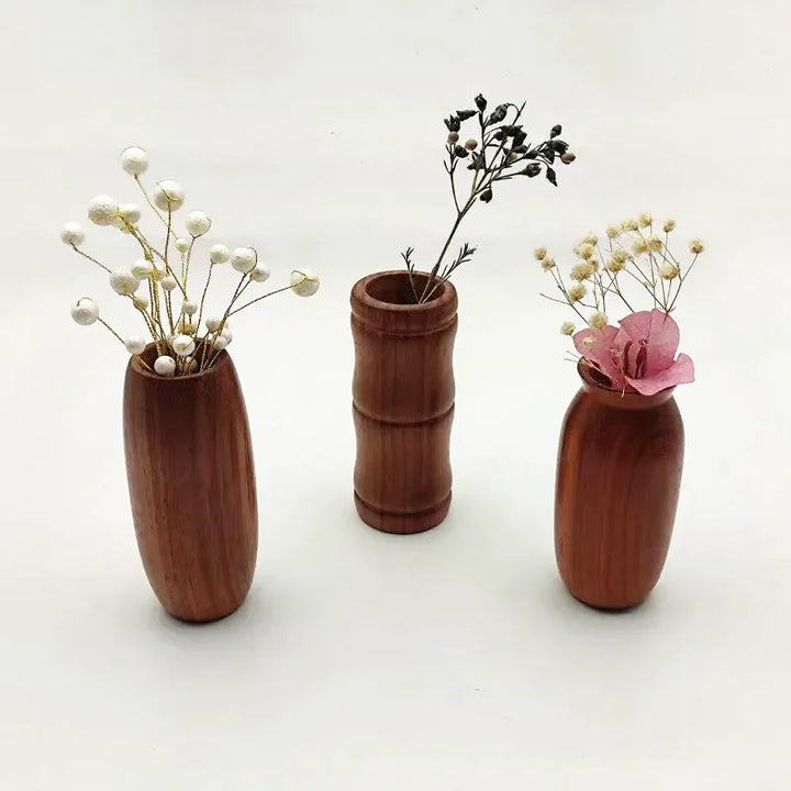 Petit Vase Soliflore en Bois Massif | Élégance Naturelle et Artisanat Raffiné - Maison Vase