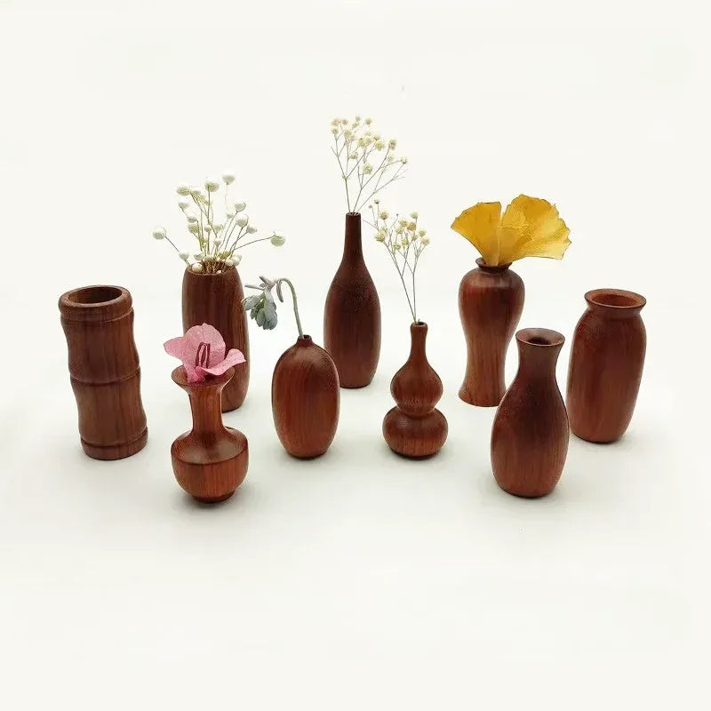 Petit Vase Soliflore en Bois Massif | Élégance Naturelle et Artisanat Raffiné - Maison Vase