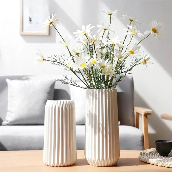 Vase à Fleurs Blanc en Céramique | Moderne et Élégant - Maison Vase