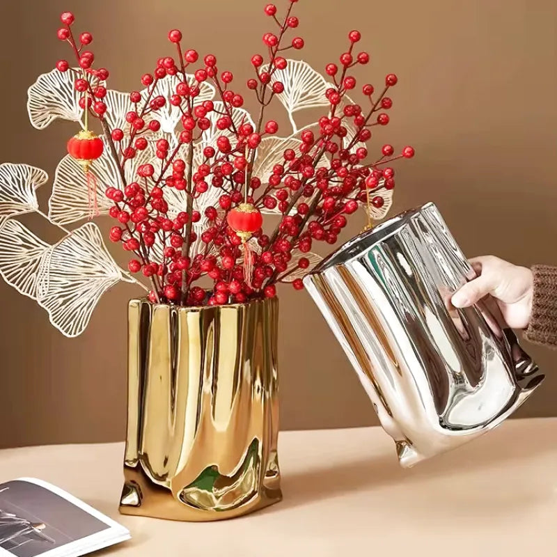 Vase à Fleurs en Céramique Design et Moderne | Effet Métal Ondulé - Maison Vase