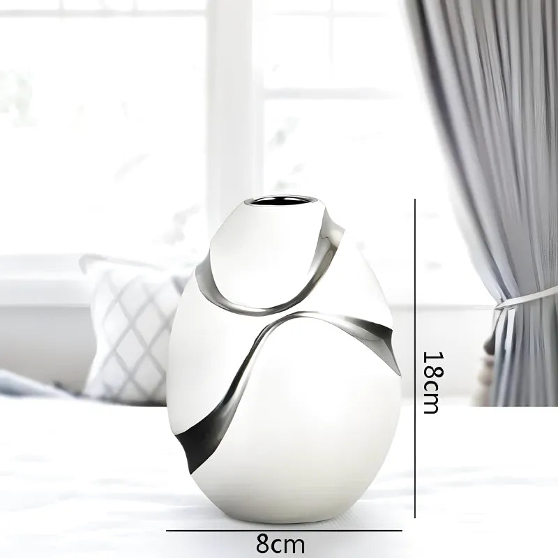 Vase Blanc Décoratif Moderne en Céramique | Finition Plaqué Or Élégante - Maison Vase