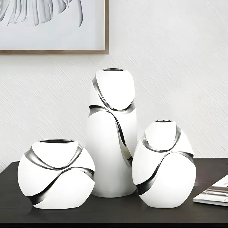 Vase Blanc Décoratif Moderne en Céramique | Finition Plaqué Or Élégante - Maison Vase