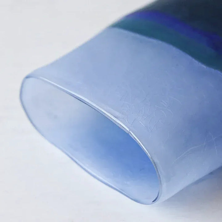 Vase Bleu Dégradé | Décoration Luxueuse en Verre - Maison Vase