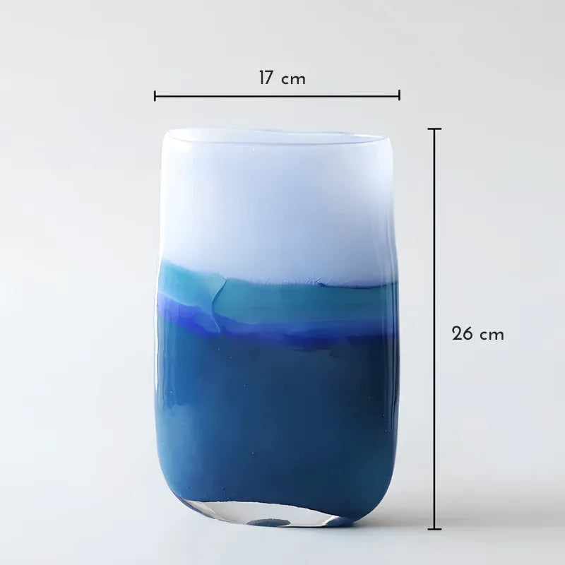 Vase Bleu Dégradé | Décoration Luxueuse en Verre - Maison Vase