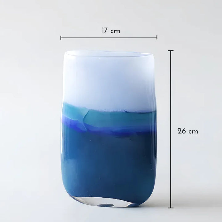 Vase Bleu Dégradé | Décoration Luxueuse en Verre - Maison Vase