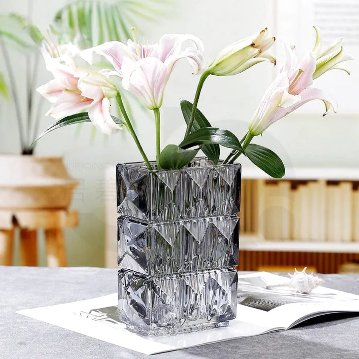 Vase en Verre Élégant | Design Artistique Décoratif et Moderne - Maison Vase
