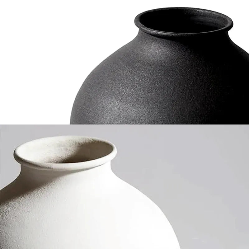 Vase Métal Mat | Style Décoratif Moderne Épuré - Maison Vase