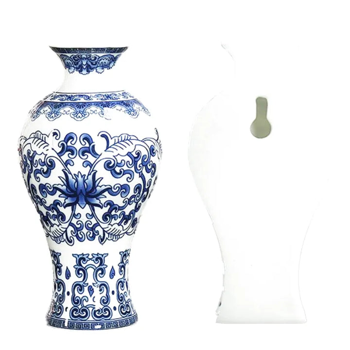 Vase Mural Chinois en Porcelaine Bleu et Blanc | L’Élégance Vintage - Maison Vase