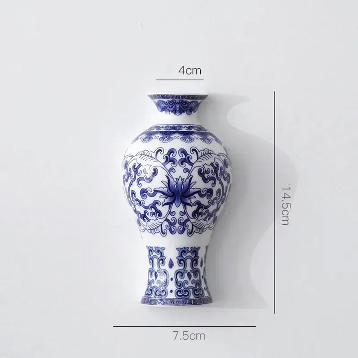 Vase Mural Chinois en Porcelaine Bleu et Blanc | L’Élégance Vintage - Maison Vase