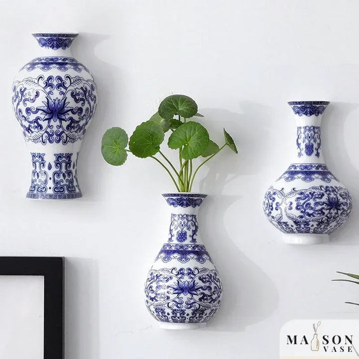 Vase Mural Chinois en Porcelaine Bleu et Blanc | L’Élégance Vintage - Maison Vase
