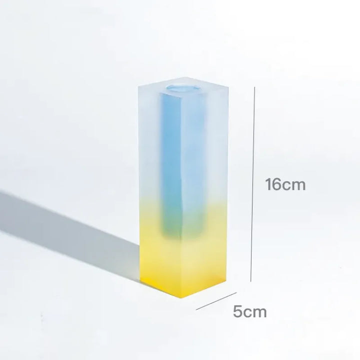 Vase Soliflore Transparent Coloré | Style Scandinave Chic en Acrylique - Maison Vase